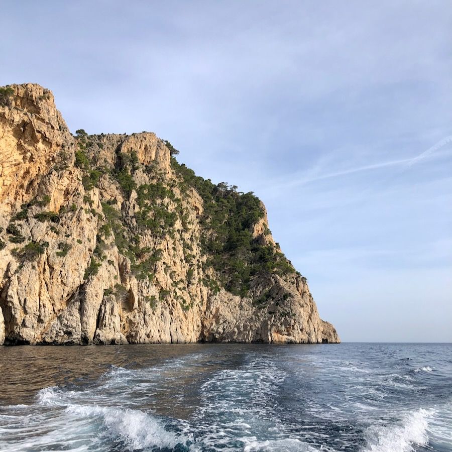 cliffs near dive site